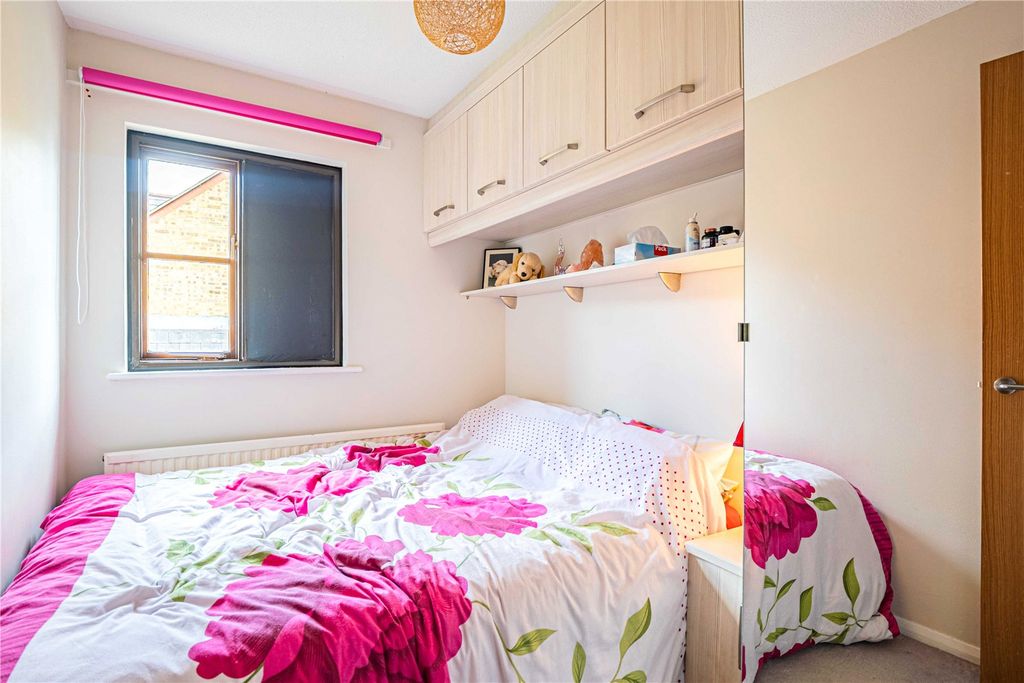 Additional image 6 of 2 bed maisonette for saleBridge Street, Berkhamsted, Hertfordshire HP4