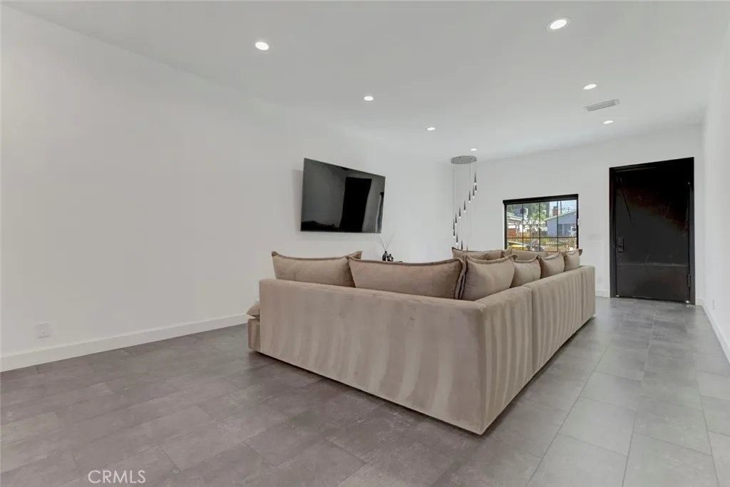 Additional image 7 of 10823 Parr Ave, Sunland, CA 91040