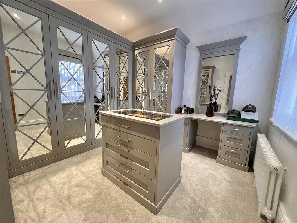 Additional image 10 of 3 bed property for saleHeyes Lane, Alderley Edge SK9