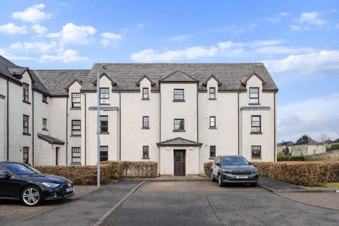 Castlefield Court, Millerston, East Dunbartonshire G33