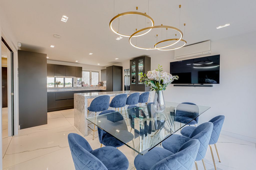 Additional image 13 of 5 bed detached house for saleHomestead Gardens, Hadleigh SS7