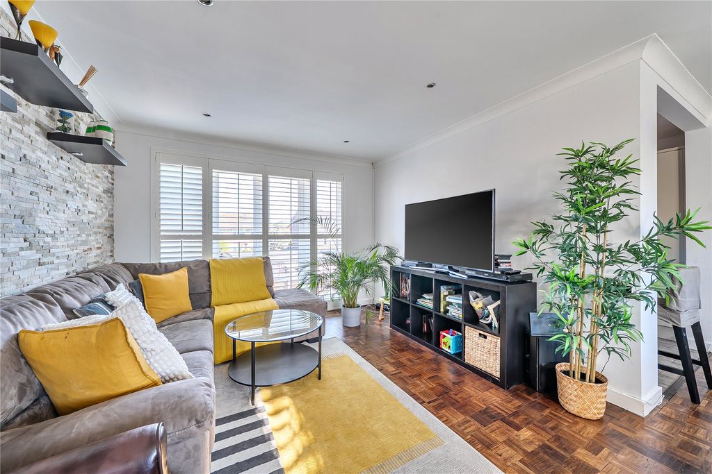 Additional image 6 of 2 bed maisonette for saleThe Knoll, Beckenham BR3