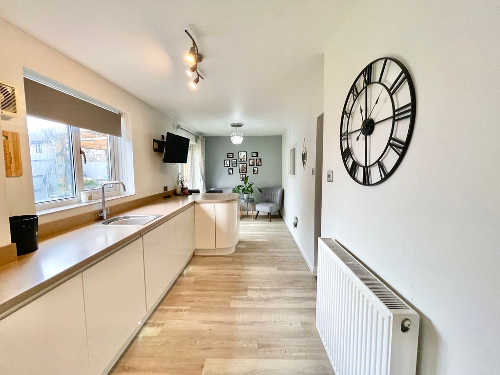 Additional image 3 of 4 bed detached house for saleWoodham Park, Barry CF62