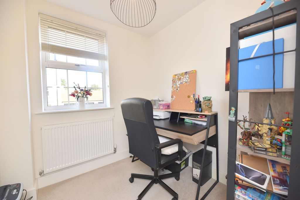 Additional image 11 of 4 bed semi-detached house for saleWharf Mews, Biggleswade SG18