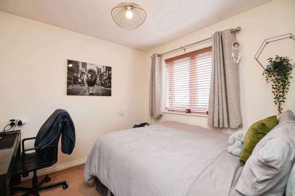 Additional image 13 of 3 bed semi-detached house for saleMullion Drive, Bilston WV14