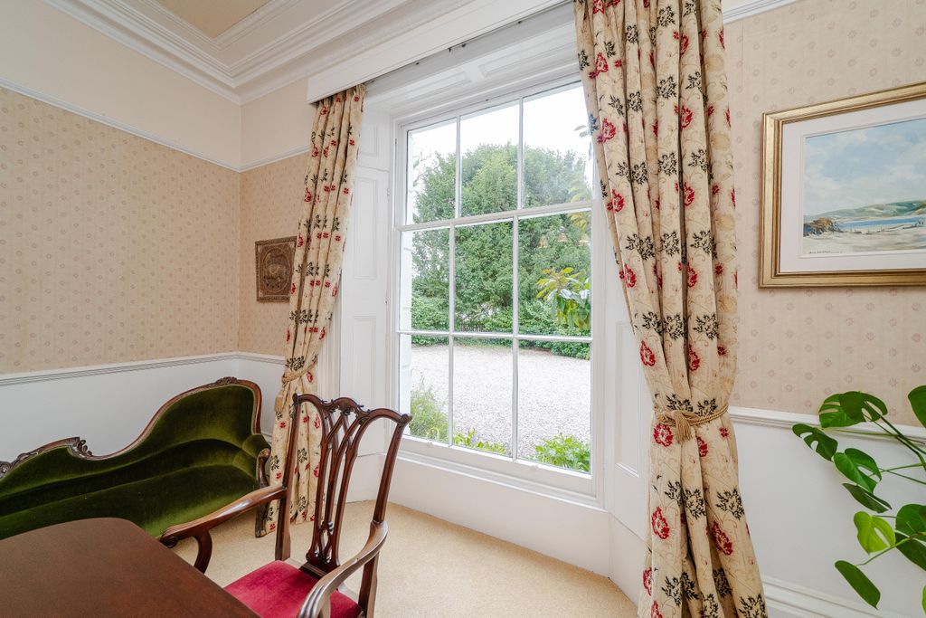 Additional image 13 of 9 bed link detached house for saleAmpton Road, Edgbaston B15
