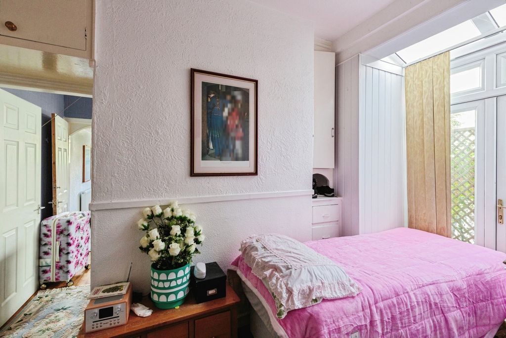 Additional image 15 of 6 bed end terrace house for saleVictoria Road, Lytham St. Annes, Lancashire FY8