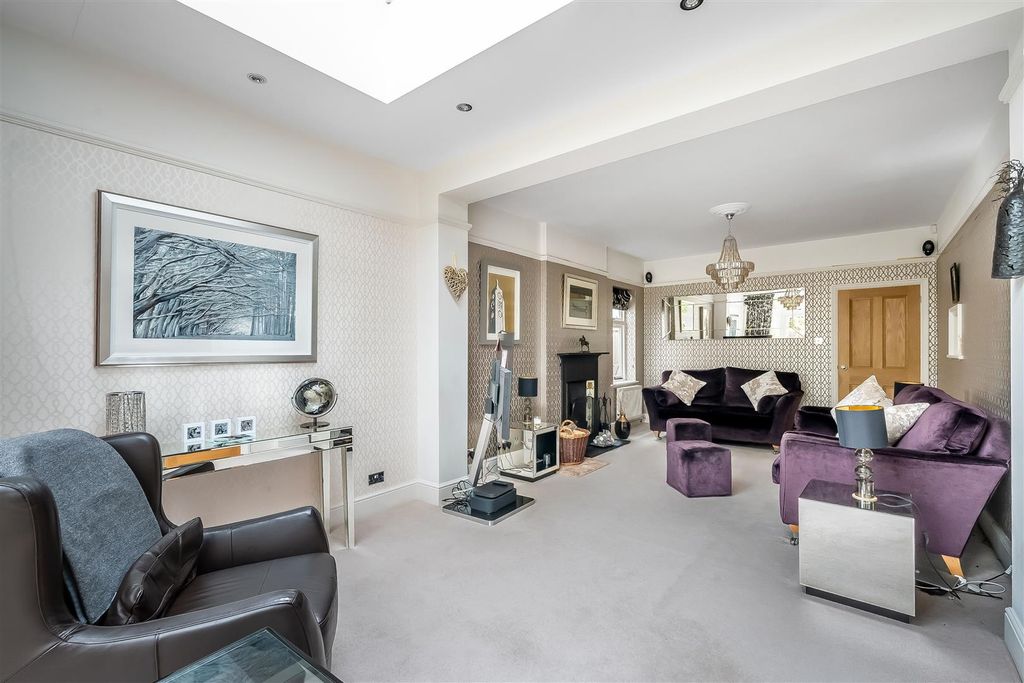 Additional image 17 of 4 bed detached house for saleAgates Lane, Ashtead KT21