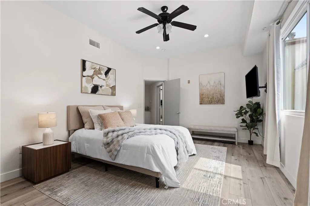 Additional image 31 of 11949 Goshen Avenue Unit 110, Los Angeles, CA 90049