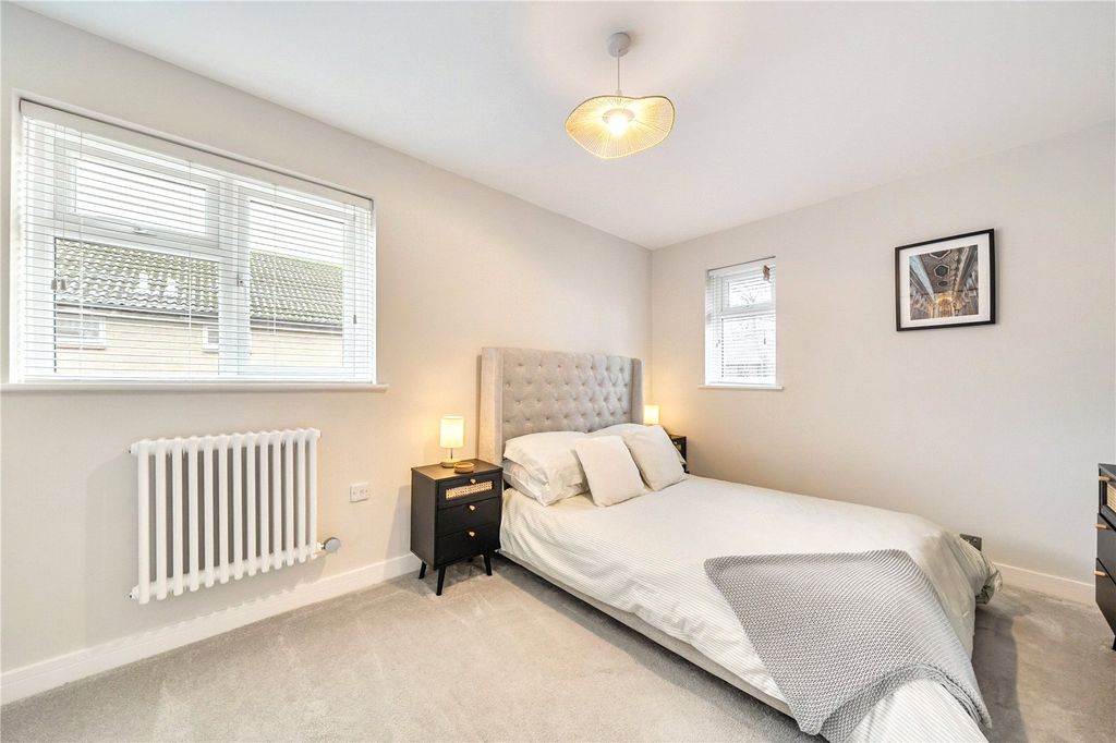 Additional image 13 of 1 bed detached house for saleHawkswell Walk, Woking, Surrey GU21