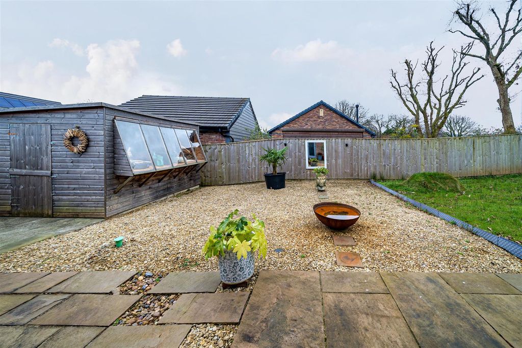 Additional image 15 of 3 bed detached bungalow for saleLlys Tirnant, Tycroes, Ammanford SA18