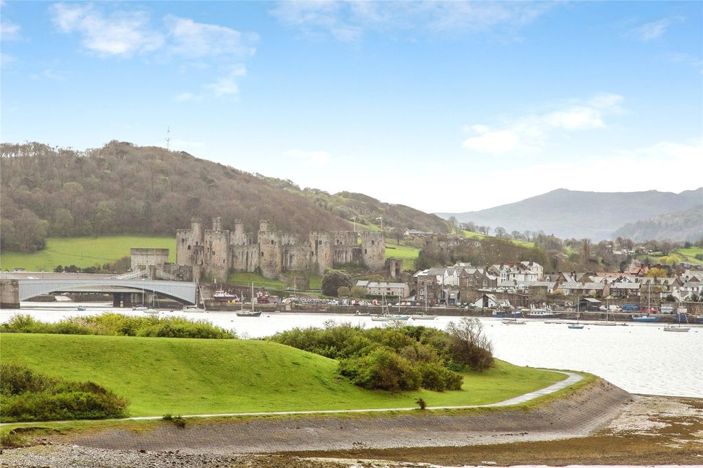 Additional image 12 of 2 bed flat for saleWarren Drive, Deganwy, Conwy LL31