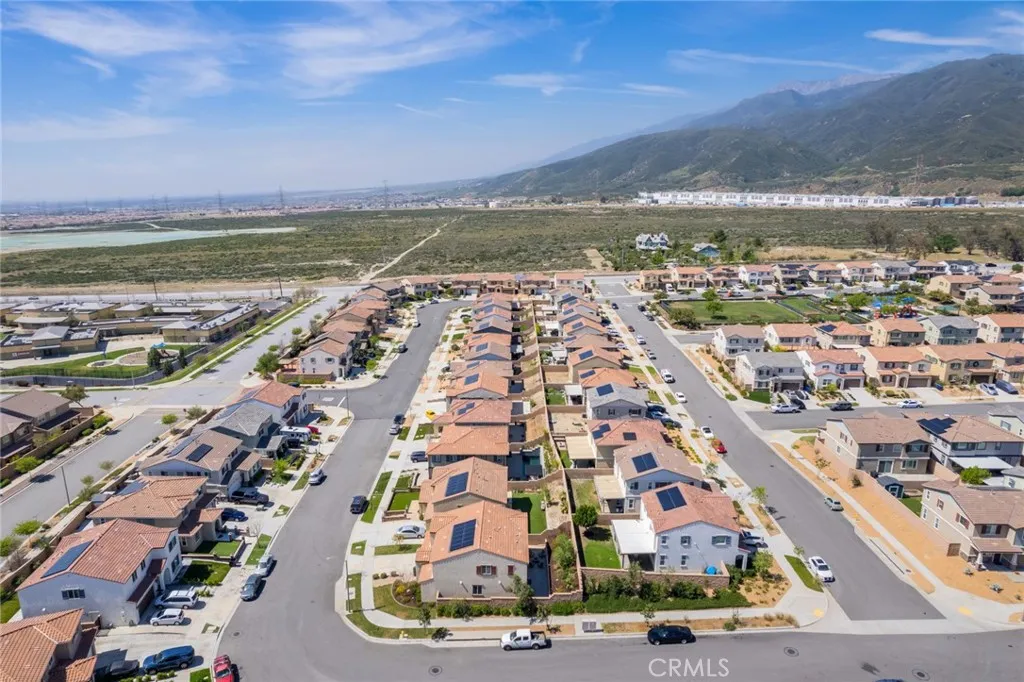 Additional image 79 of 17024 Red Tail Lane, Fontana, CA 92336