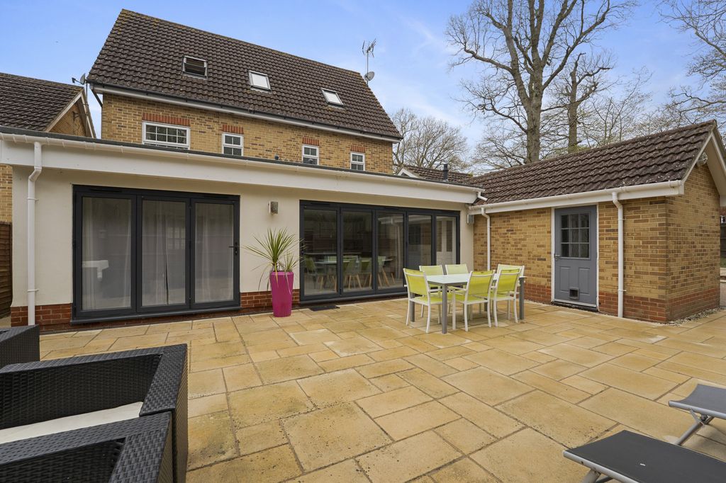 Additional image 24 of 5 bed detached house for saleSweet Bay Crescent, Ashford TN23