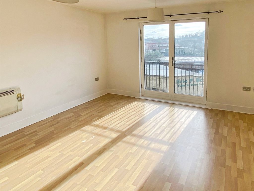 Additional image 2 of 2 bed flat for saleEllis Court, Textile Street, Dewsbury WF13