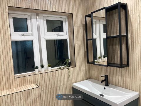 Western Court, London W3