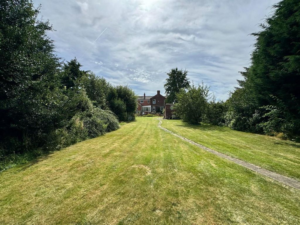 Additional image 2 of 5 bed detached house for saleDoncaster Road, Darfield, Barnsley S73