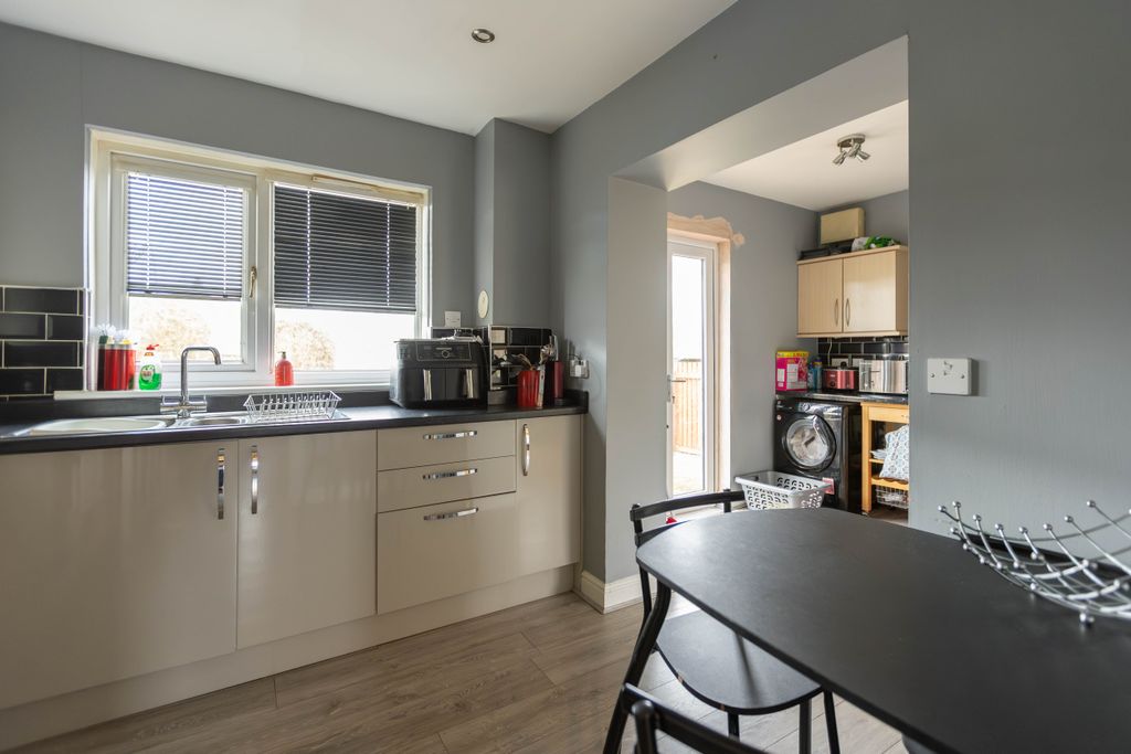 Additional image 8 of 3 bed detached house for saleSteading Drive, Alexandria G83