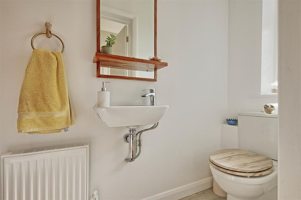 Additional image 12 of 3 bed semi-detached house for saleFen Road, Cambridge CB4
