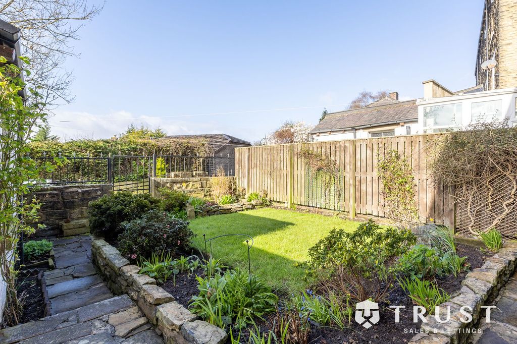 Additional image 36 of 4 bed terraced house for saleGrosvenor Road, Batley WF17