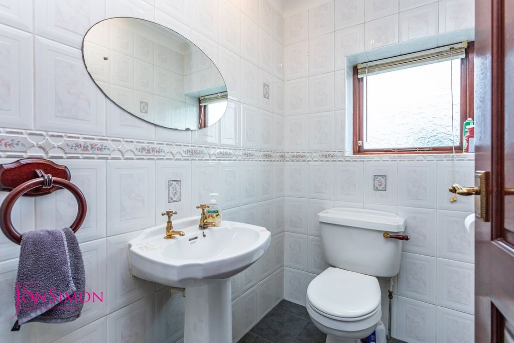 Additional image 43 of 5 bed detached house for saleRoundhill Road, Haslingden, Rossendale BB4