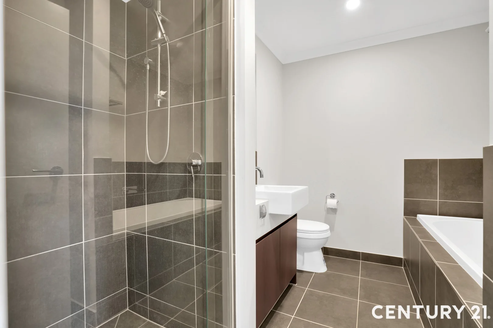 Additional image 9 of 82 Washington Drive, Thornhill Park VIC 3335