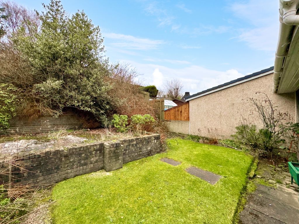 Additional image 4 of 3 bed semi-detached house for saleMunnoch Crescent, Ardrossan KA22