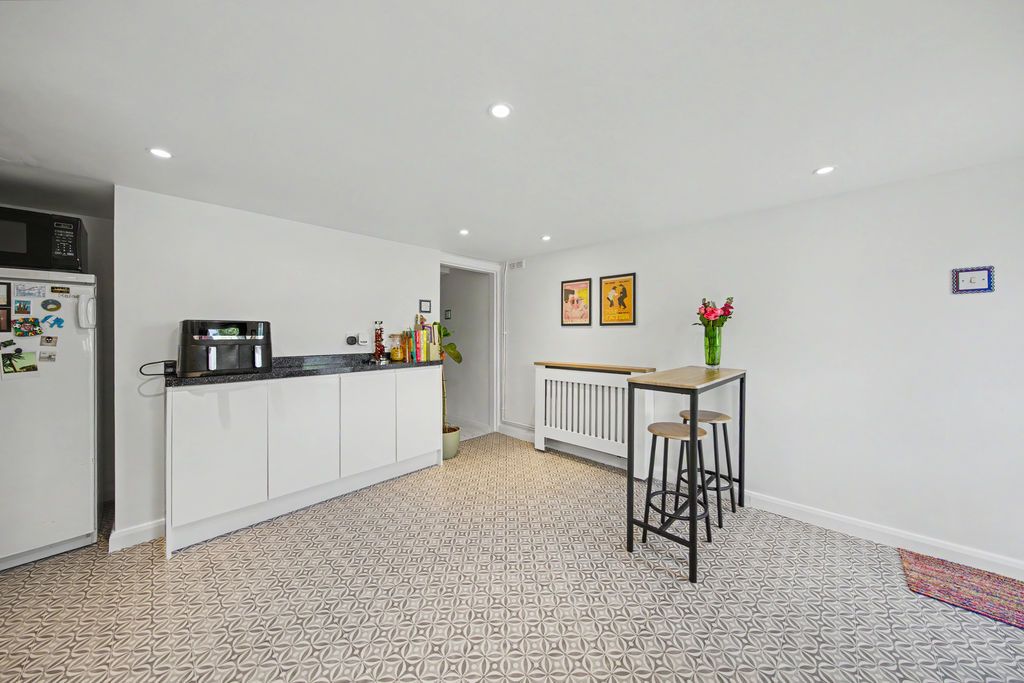 Additional image 12 of 3 bed terraced house for saleHartington Road, Spital, Chesterfield S41