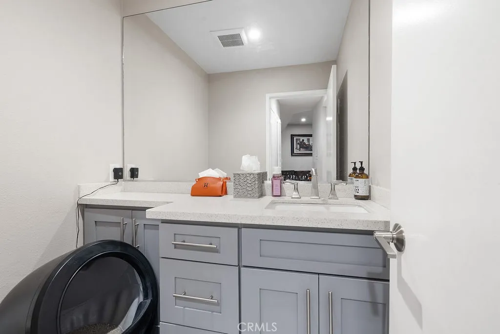 Additional image 8 of 1340 Glenwood Road Unit 8, Glendale, CA 91201