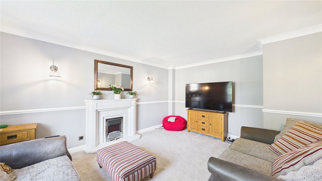 Additional image 3 of 6 bed detached house for saleBagshot, Surrey GU19