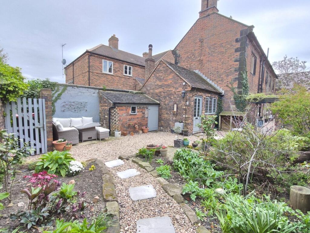 High Street, Polesworth, Tamworth, Warwickshire, B78