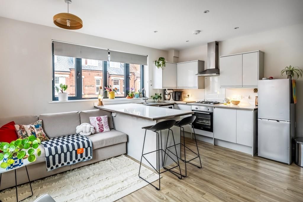 Additional image 6 of 1 bed flat for saleJubilee Terrace, Dorking RH4