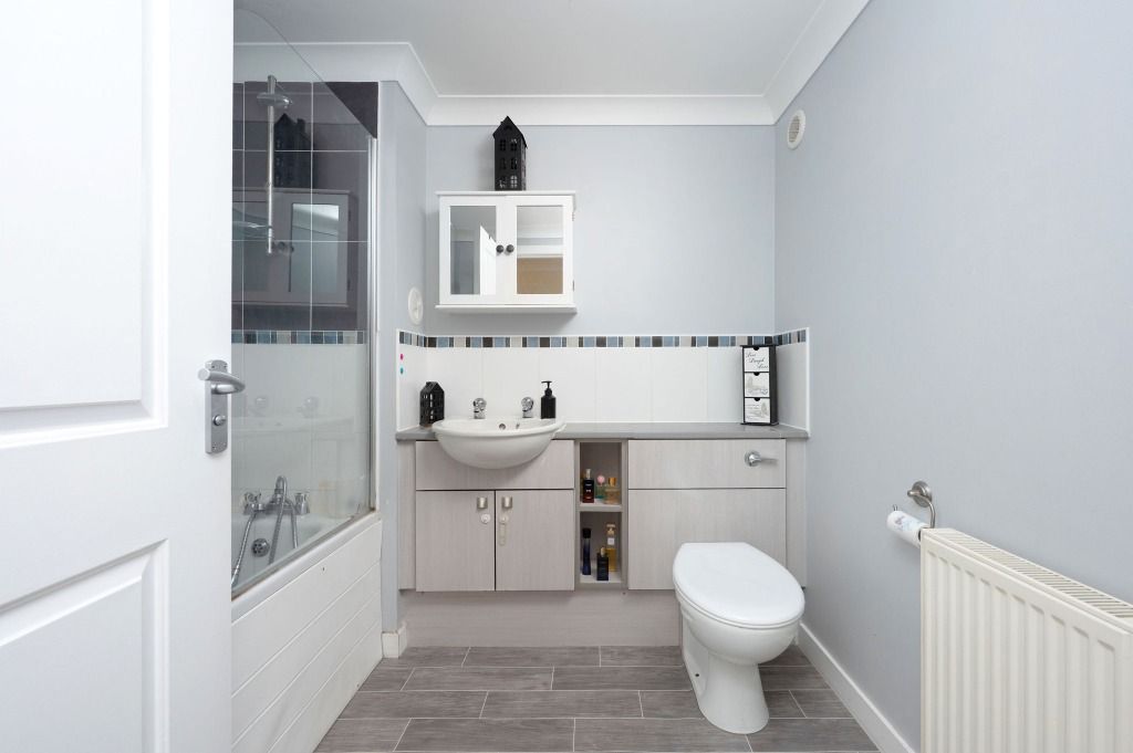 Additional image 7 of 2 bed flat for saleWhiteside Court, Bathgate, West Lothian EH48