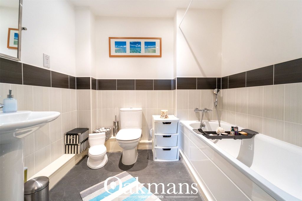 Additional image 15 of 2 bed flat for saleBell Barn Road, Birmingham, West Midlands B15