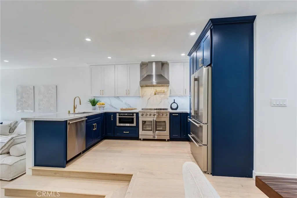 Additional image 19 of 11919 Mayfield Ave Unit 2, Los Angeles, CA 90049