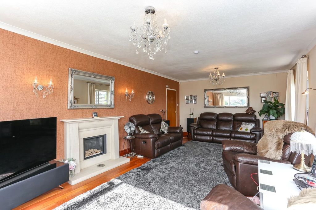 Additional image 7 of 4 bed detached house for saleHillside Crescent, Bacup OL13