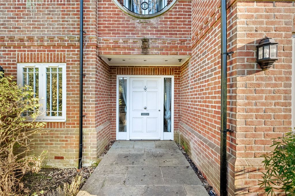 Additional image 8 of 5 bed detached house for saleQuinta Drive, Barnet EN5
