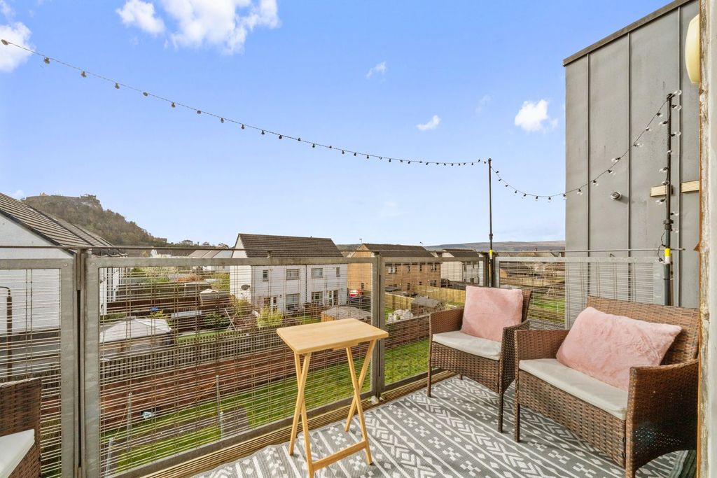 Additional image 20 of 3 bed flat for saleWeir Street, Stirling FK8