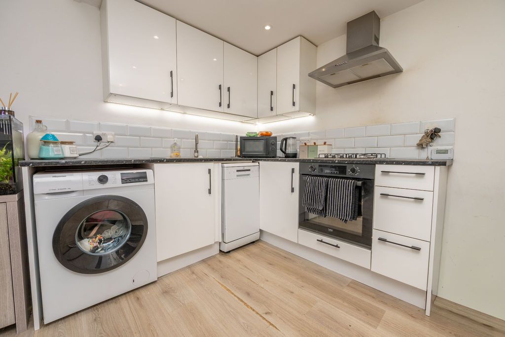 Additional image 11 of 1 bed terraced house for saleSmiths Way, Alcester B49