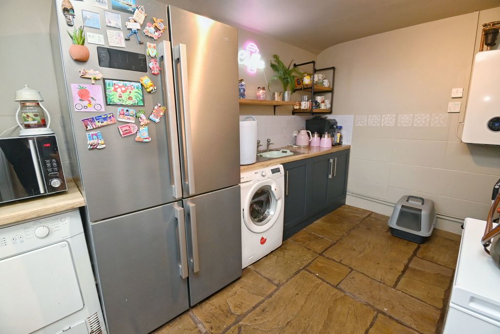Additional image 10 of 5 bed detached house for saleLund Hill Lane, Royston, Barnsley S71