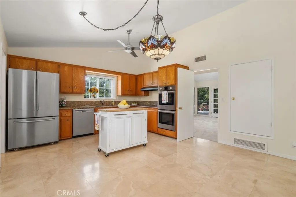 Additional image 22 of 24133 Albers Street, Woodland Hills, CA 91367