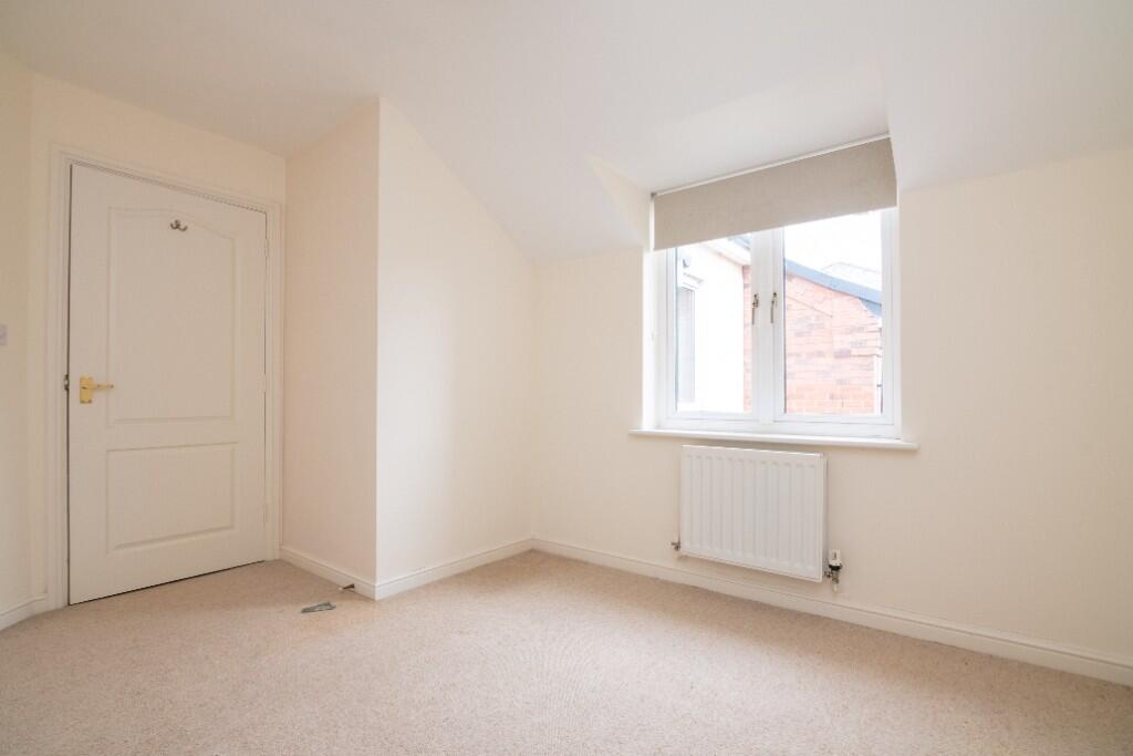 Additional image 9 of Stratford Gardens, Bromsgrove, Worcestershire, B60