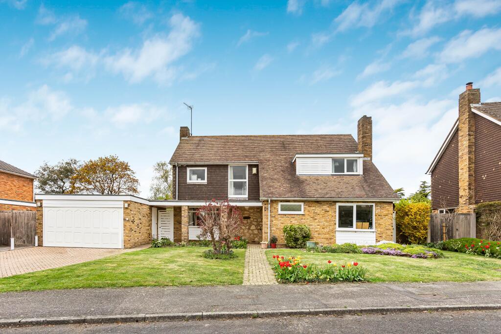 Collens Road, Harpenden, AL5