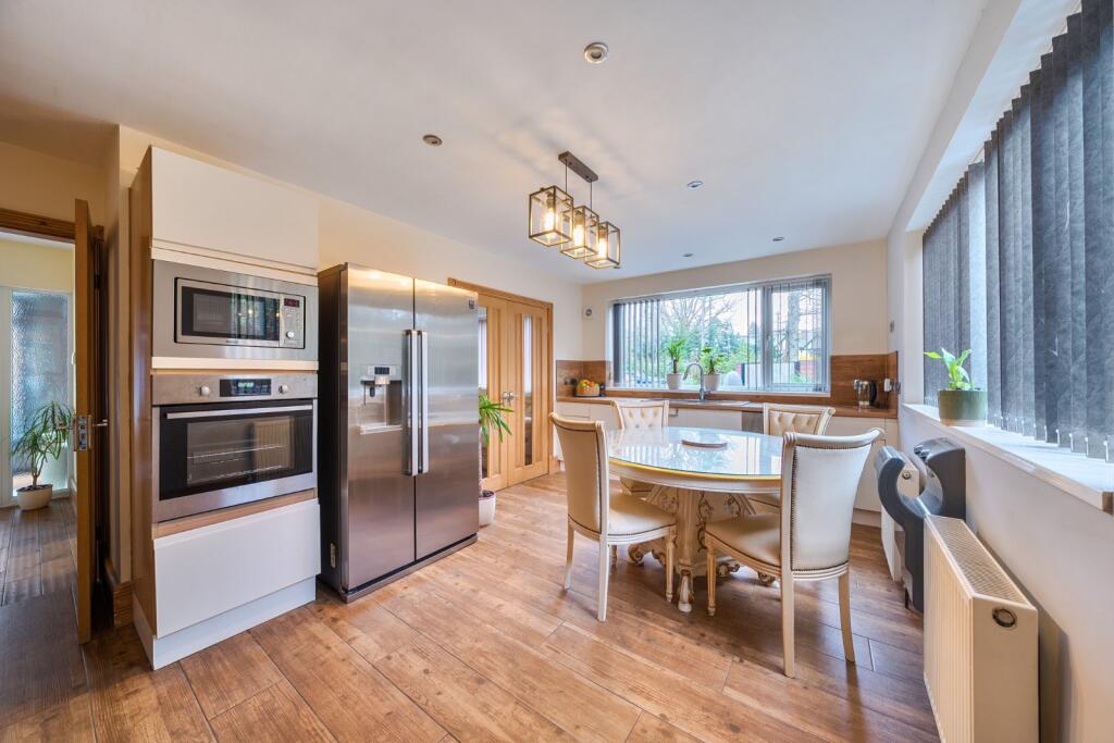 St. Bernards Road, Solihull, West Midlands, B92 photo 4