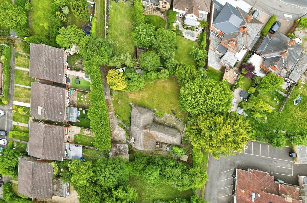 Additional image 23 of 4 bed cottage for sale36A Elm Road, Reading RG6