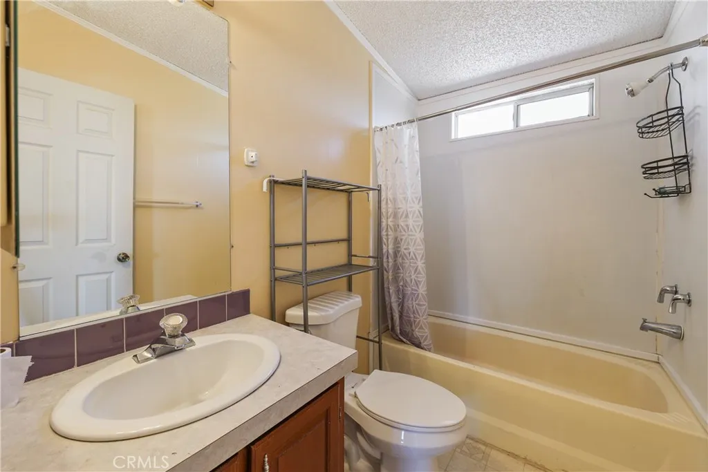 Additional image 42 of 8195 Alta Mesa Road, Oak Hills, CA 92344