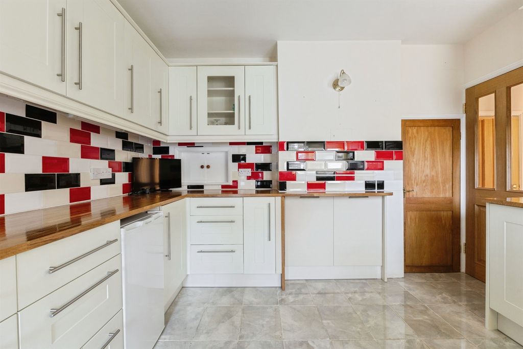 Additional image 16 of 3 bed detached house for saleNorwich Road, Attleborough NR17