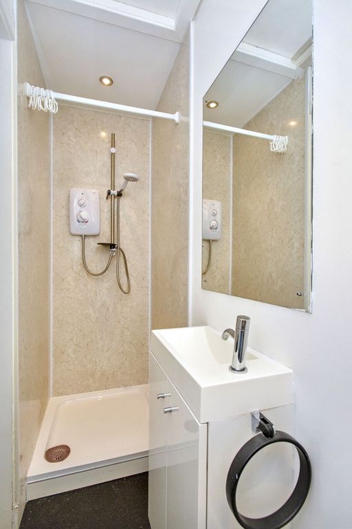 Additional image 8 of 2 bed flat for saleFlat 47, 50 North Bridge, Edinburgh EH1