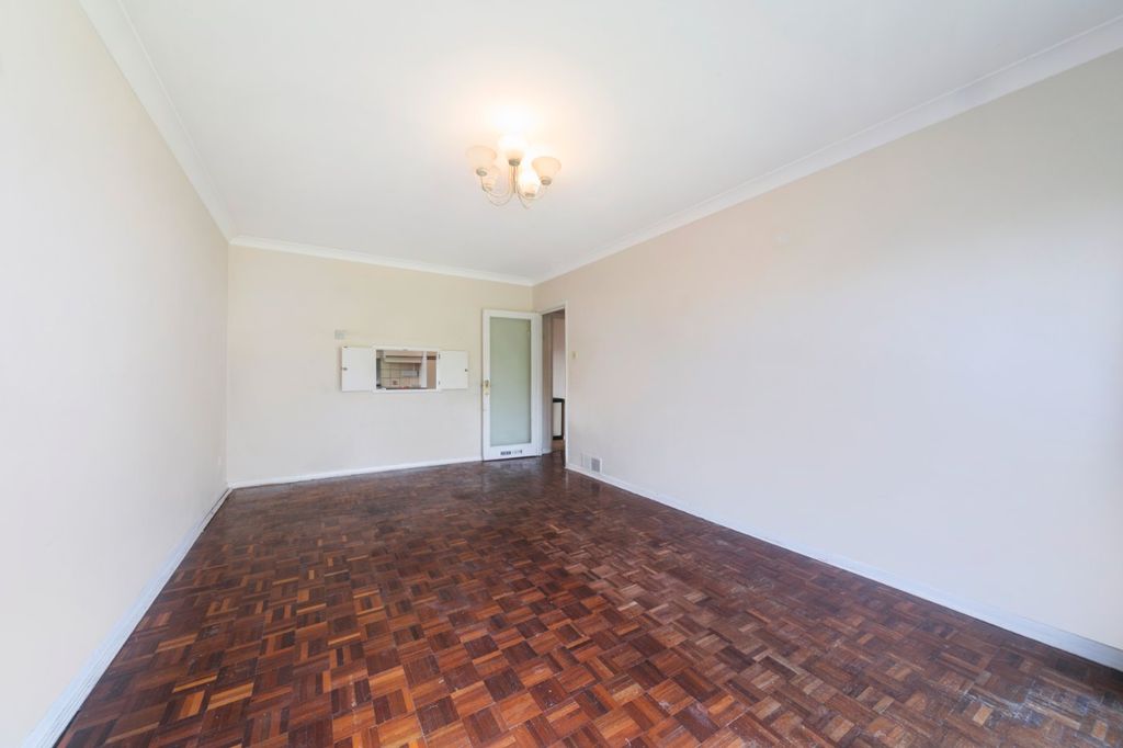 Additional image 5 of 2 bed flat for saleFoxgrove Road, Beckenham BR3