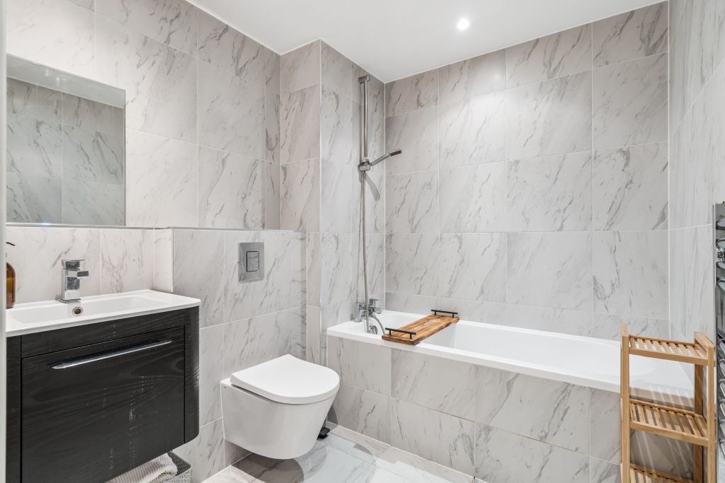 Additional image 9 of 2 bed flat for saleGilbert Scott Court, Whielden Street, Amersham HP7